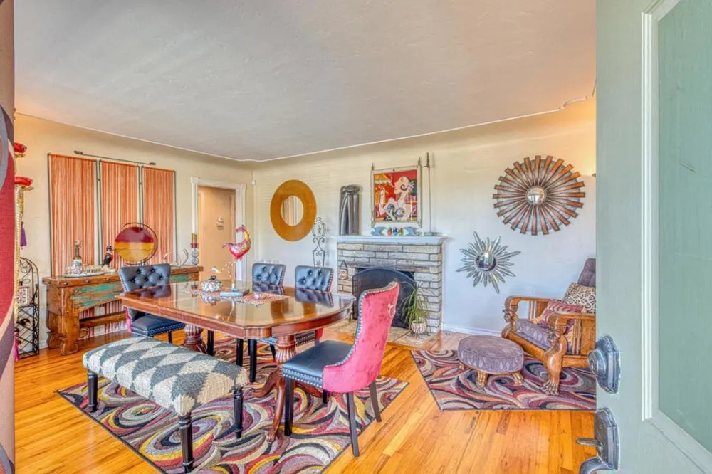 202 Edinburgh Avenue Monterey, CA 93940