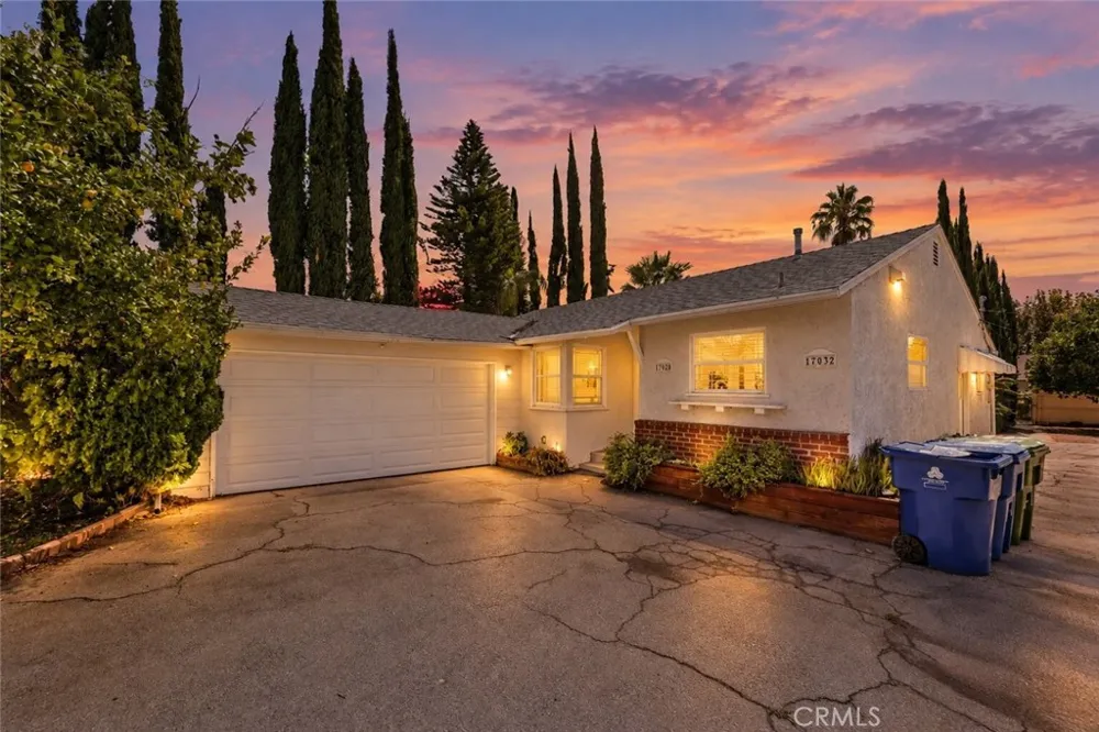 17028 Los Alimos Street Granada Hills, CA 91344