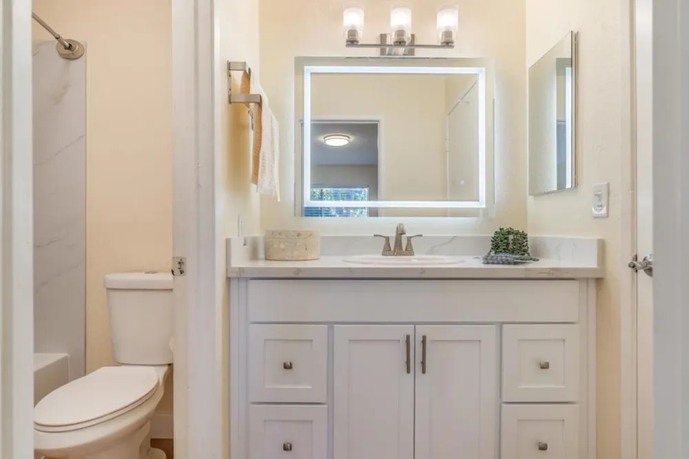 656 Foster Court #2 Hayward, CA 94544
