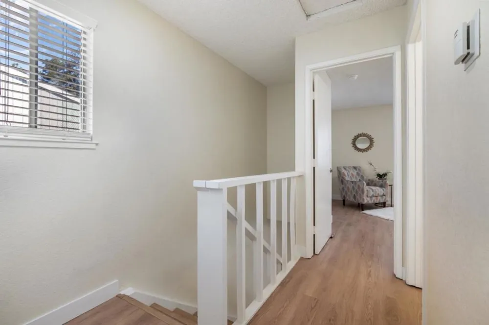 656 Foster Court #2 Hayward, CA 94544