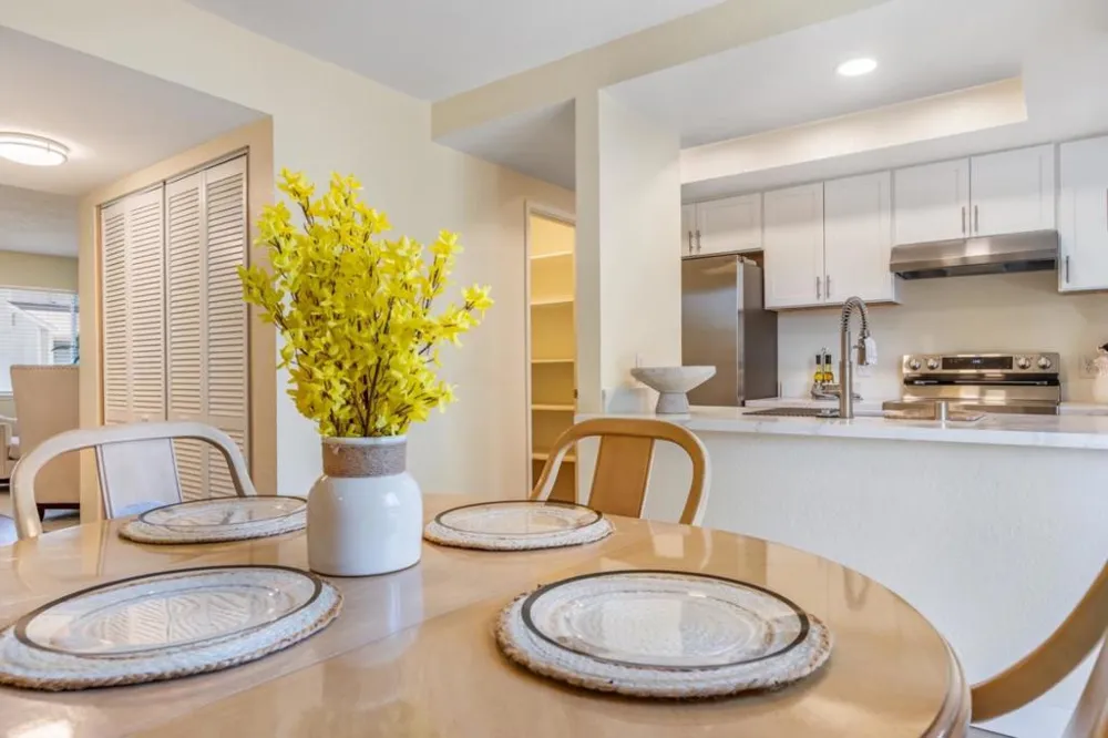 656 Foster Court #2 Hayward, CA 94544