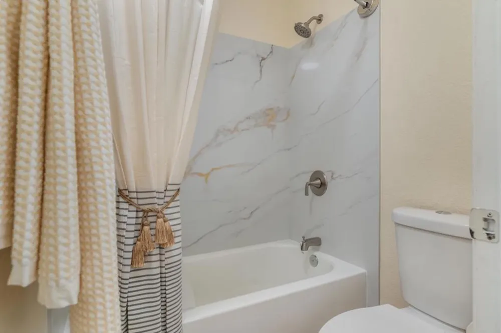 656 Foster Court #2 Hayward, CA 94544