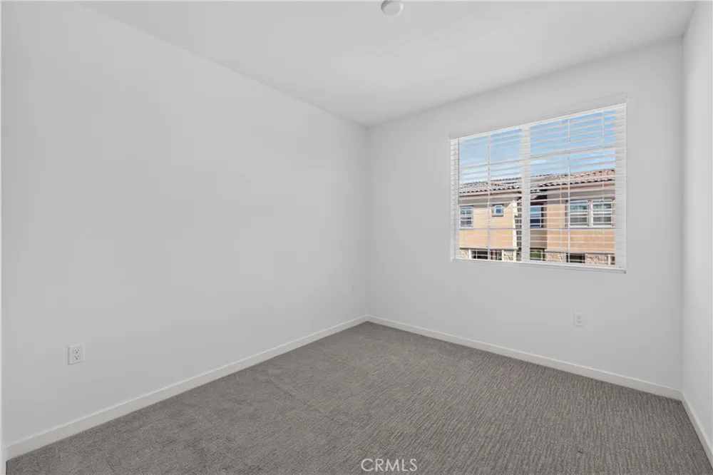 12951 Paradiso Drive #101 Eastvale, CA 92880