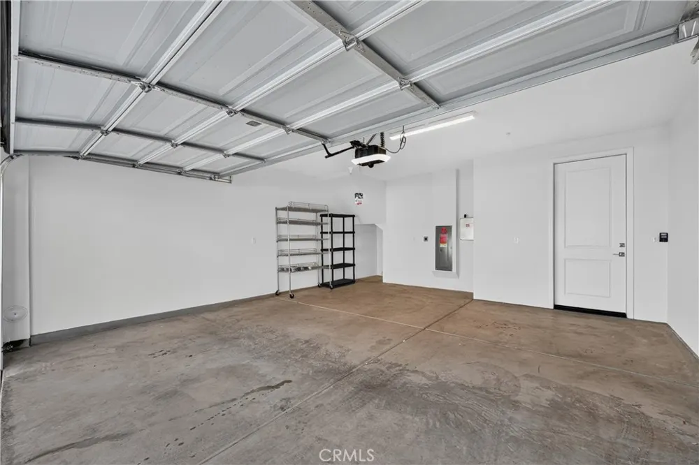 12951 Paradiso Drive #101 Eastvale, CA 92880