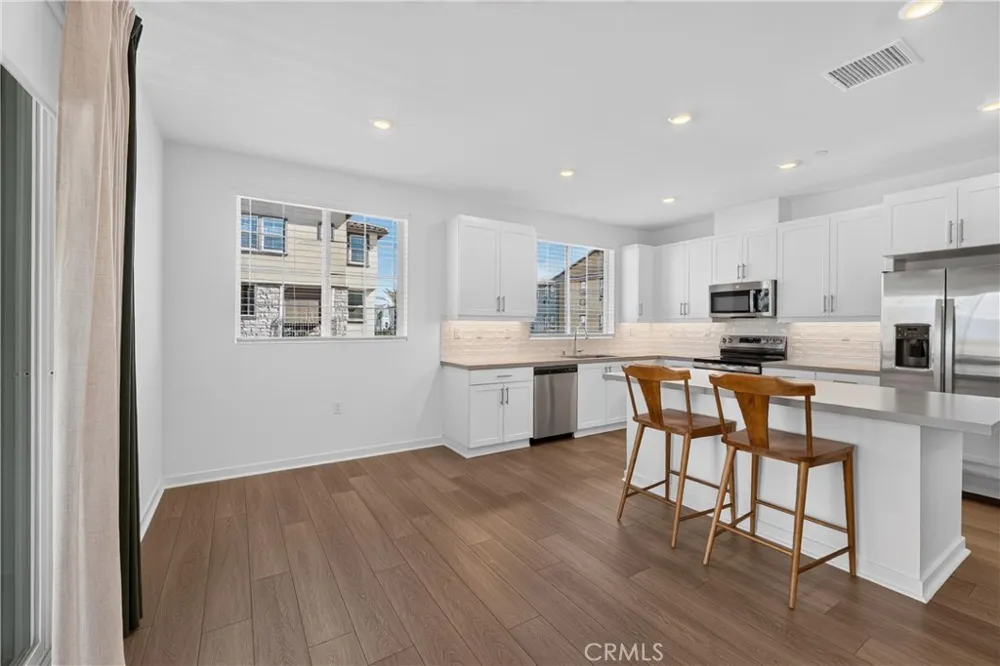 12951 Paradiso Drive #101 Eastvale, CA 92880