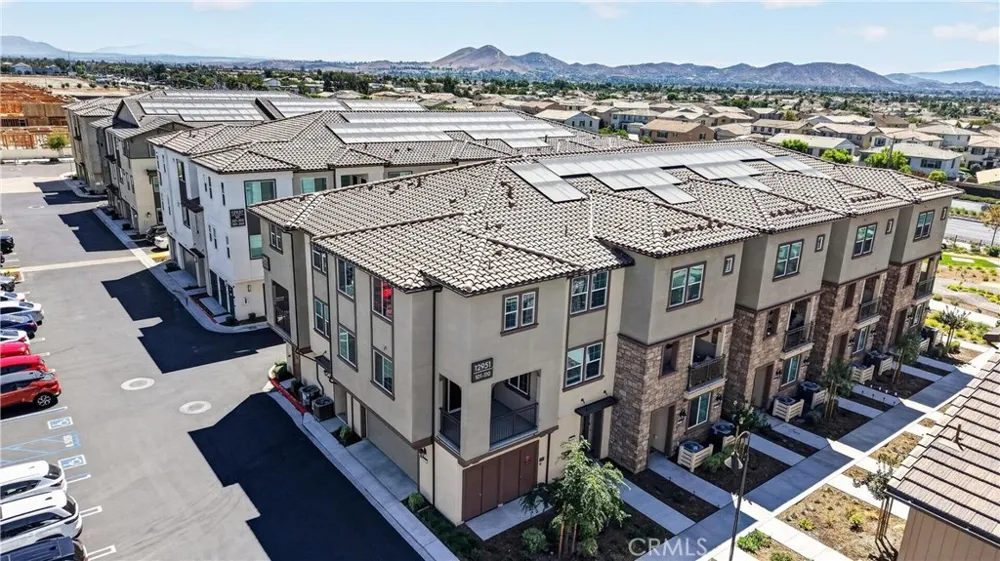 12951 Paradiso Drive #101 Eastvale, CA 92880