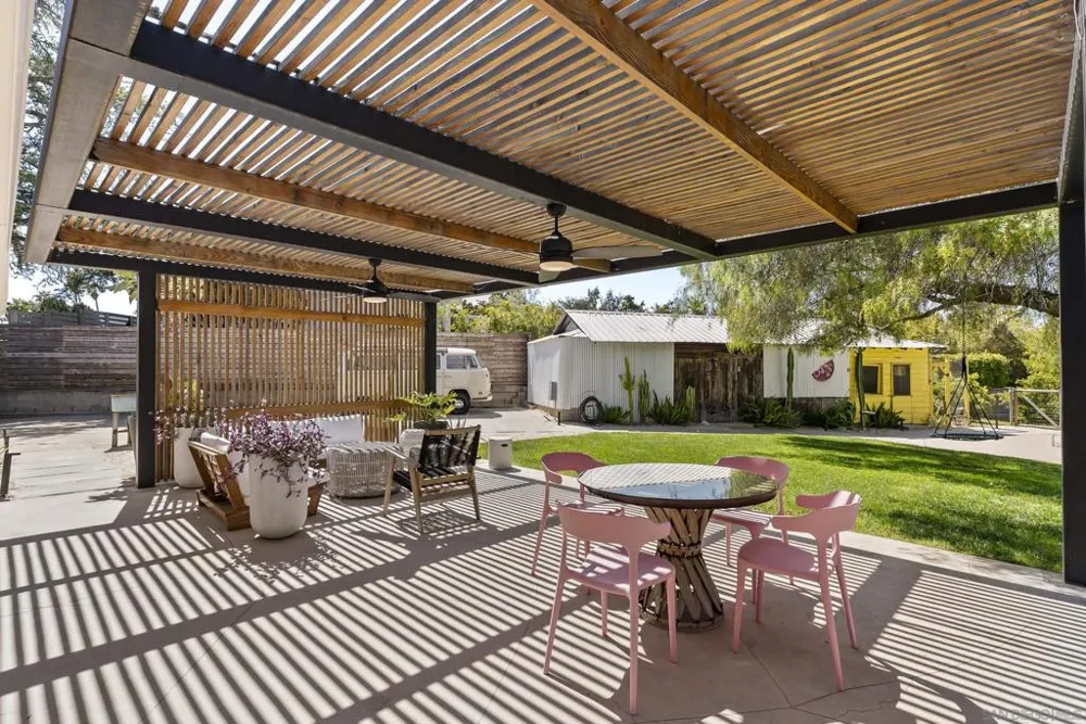 1326 Alta Vista Dr Vista, CA 92084