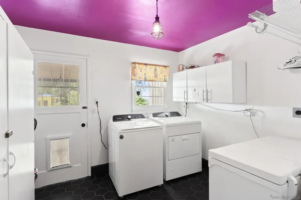 1326 Alta Vista Dr Vista, CA 92084