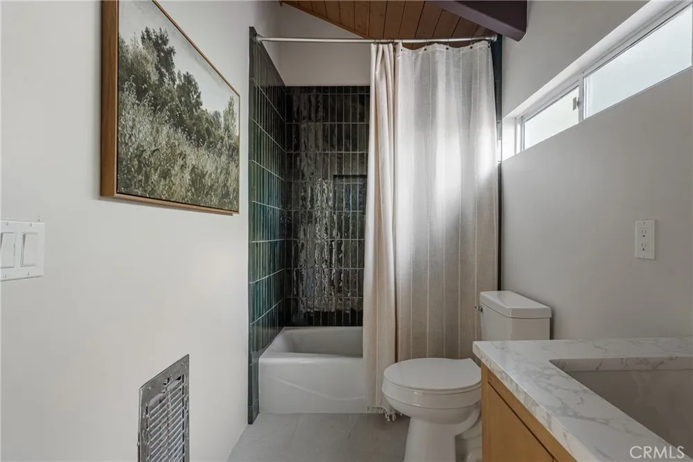 1096 Nadelhorn Drive Lake Arrowhead, CA 92352