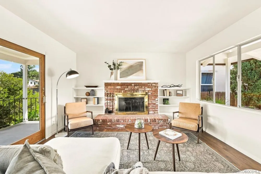 1056 Meade Ave San Diego, CA 92116