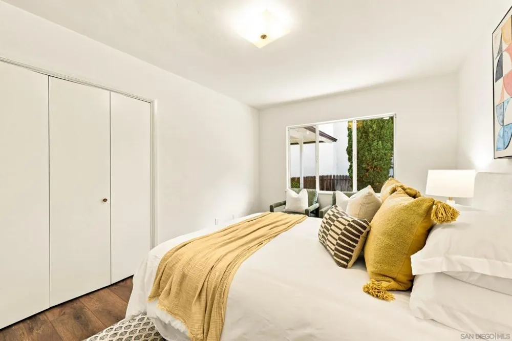 1056 Meade Ave San Diego, CA 92116