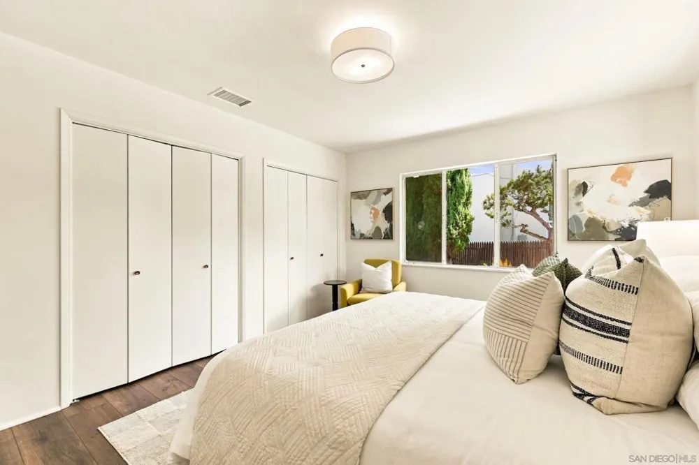 1056 Meade Ave San Diego, CA 92116