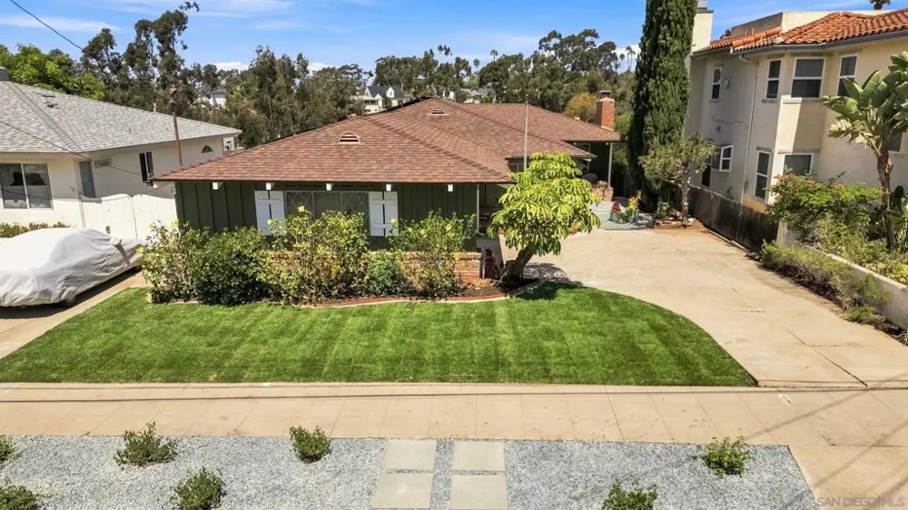 1056 Meade Ave San Diego, CA 92116