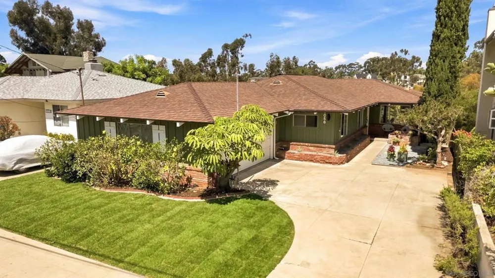 1056 Meade Ave San Diego, CA 92116