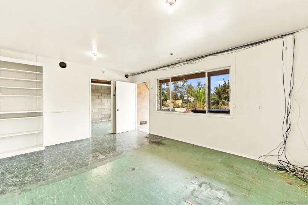 1056 Meade Ave San Diego, CA 92116
