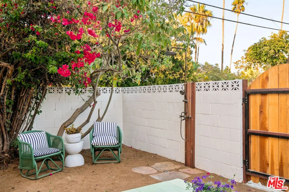 1411 Linden Avenue Venice, CA 90291