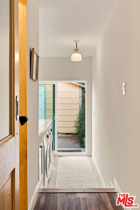 1411 Linden Avenue Venice, CA 90291