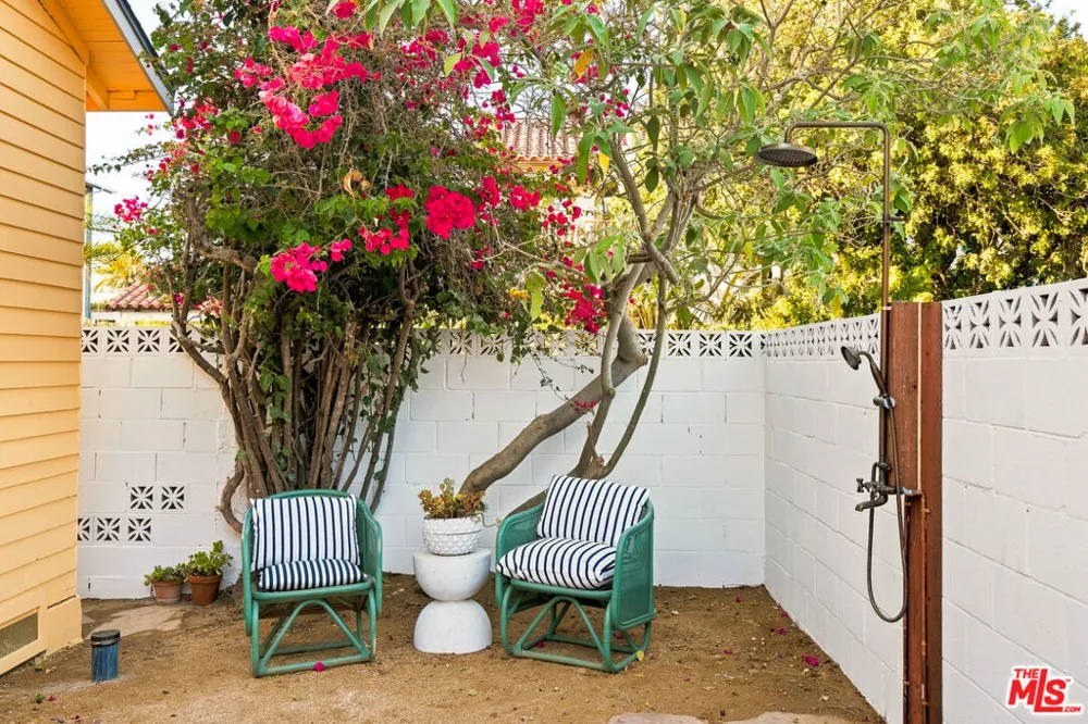 1411 Linden Avenue Venice, CA 90291