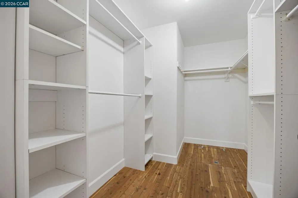 5535 Moraga Ave Oakland, CA 94611