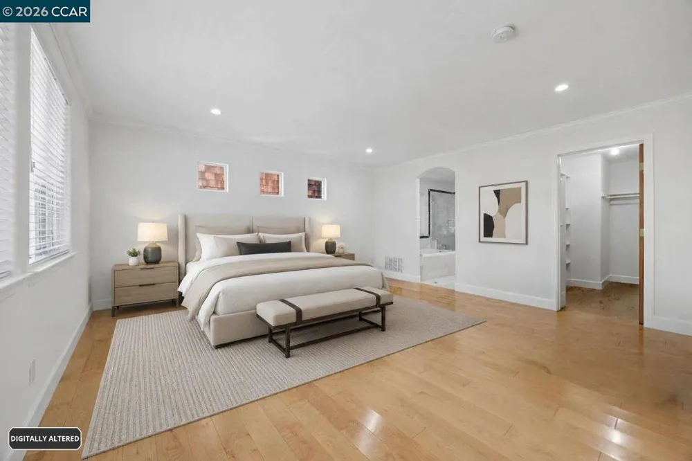 5535 Moraga Ave Oakland, CA 94611