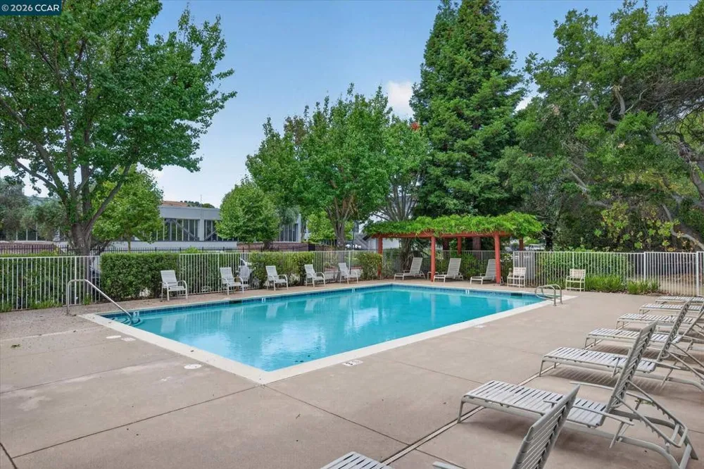 15 Creekside Dr San Ramon, CA 94583