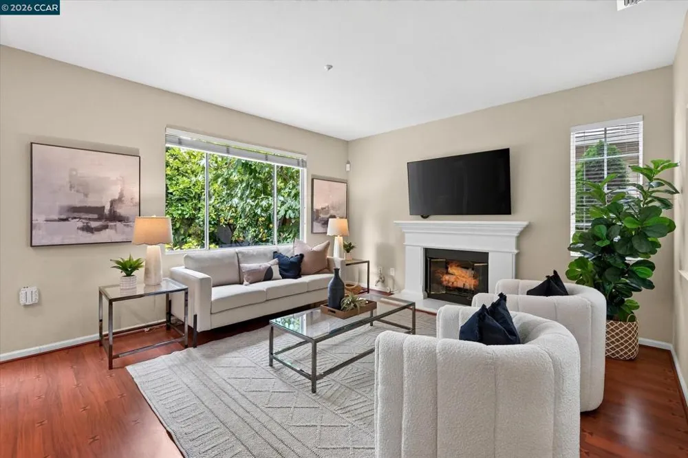 15 Creekside Dr San Ramon, CA 94583