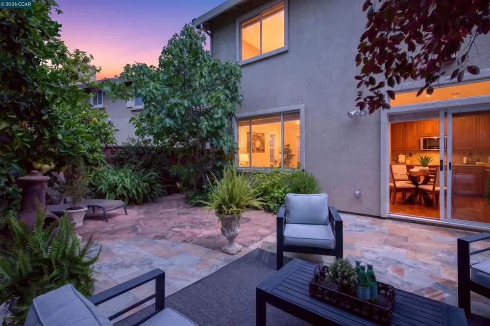 15 Creekside Dr San Ramon, CA 94583