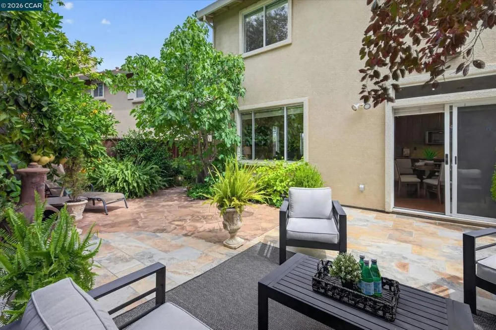 15 Creekside Dr San Ramon, CA 94583