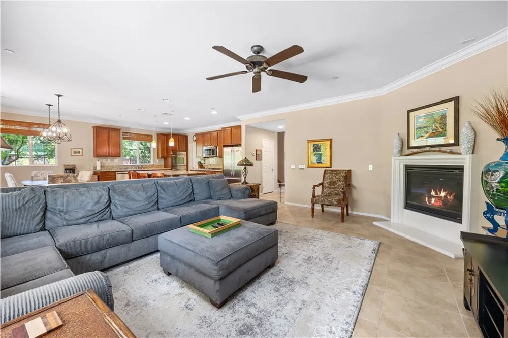 40335 Garrison Drive Temecula, CA 92591