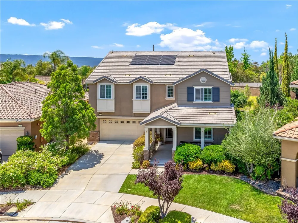 40335 Garrison Drive Temecula, CA 92591