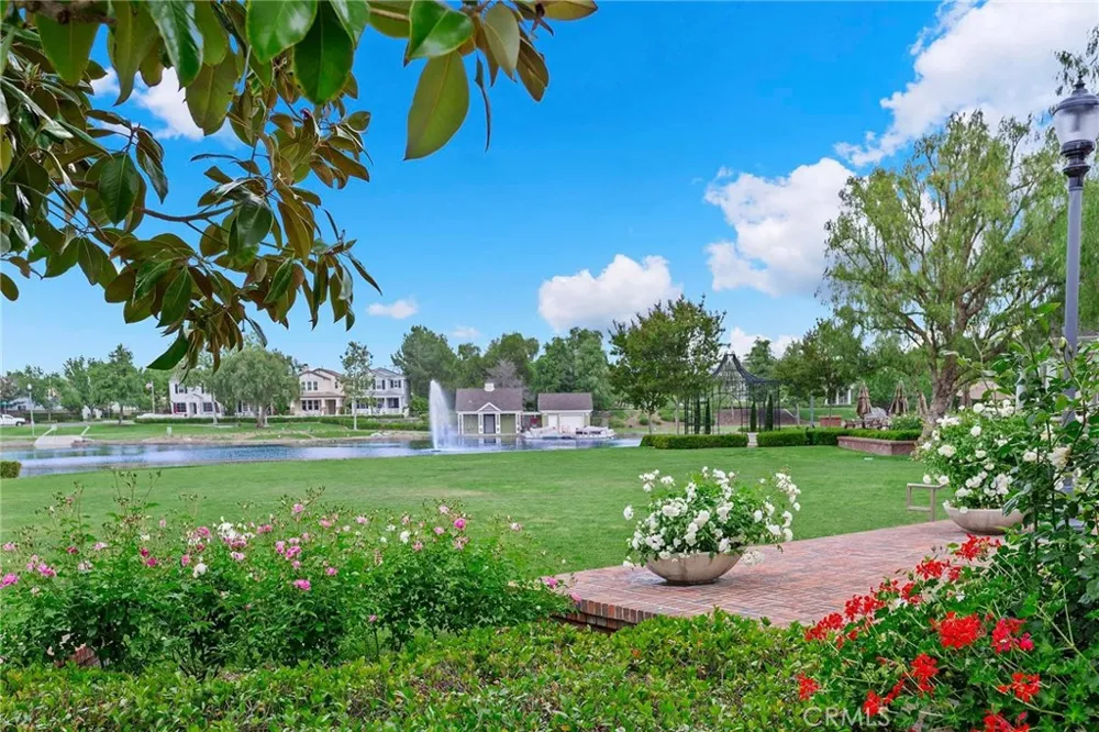 40335 Garrison Drive Temecula, CA 92591