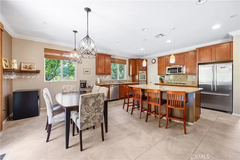 40335 Garrison Drive Temecula, CA 92591