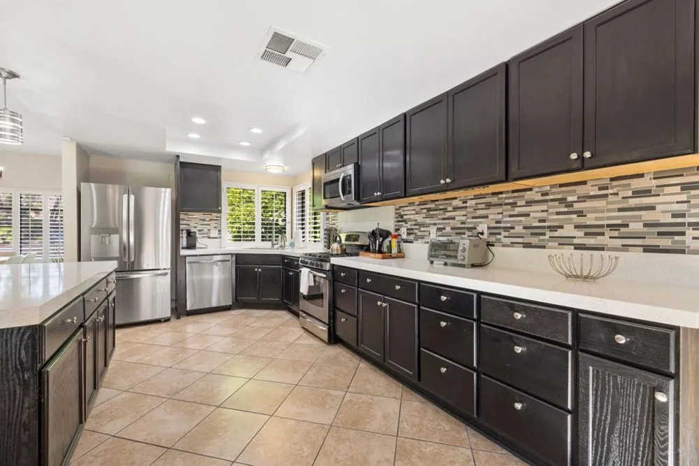 44509 Baden Court Palm Desert, CA 92260