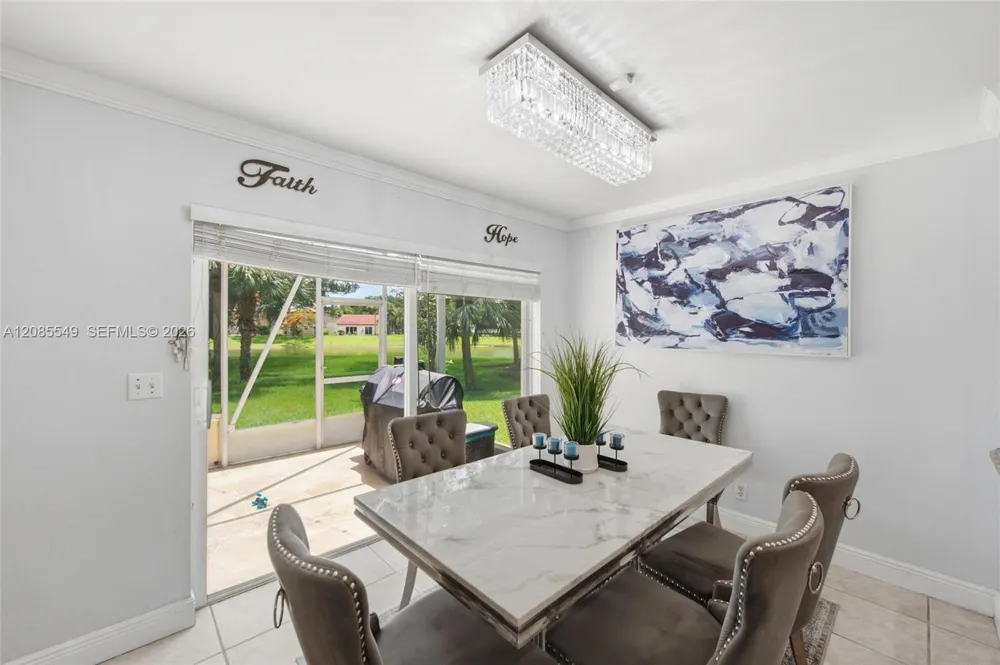 4258 NW 1st Dr Deerfield Beach, FL 33442