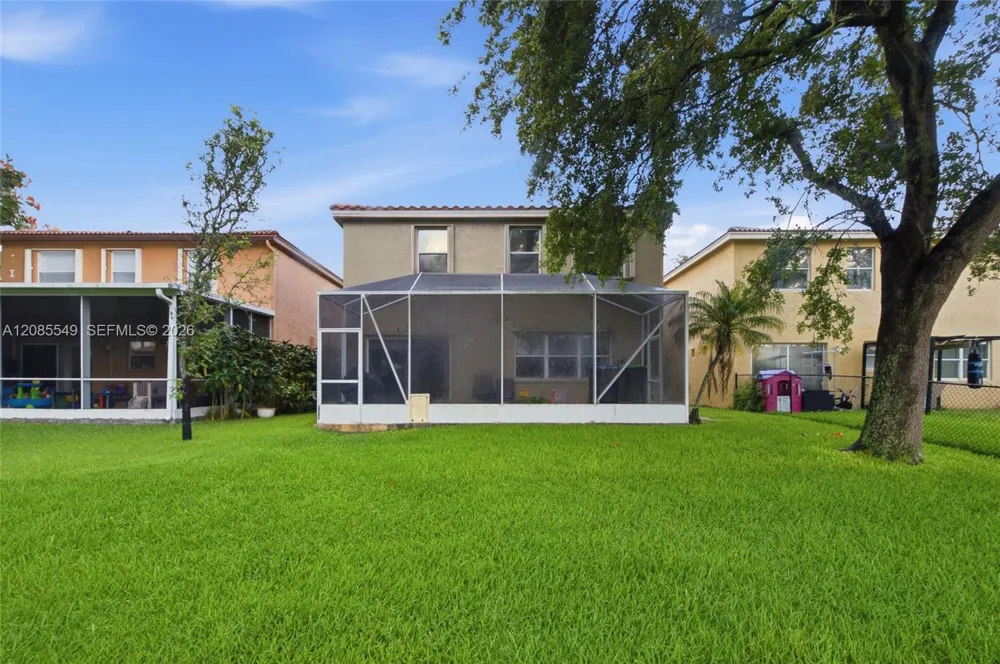4258 NW 1st Dr Deerfield Beach, FL 33442