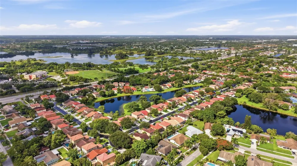 4258 NW 1st Dr Deerfield Beach, FL 33442