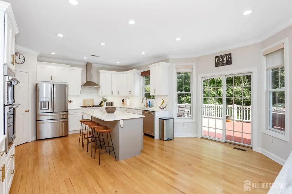 32 walden Court Old Bridge, NJ 08857