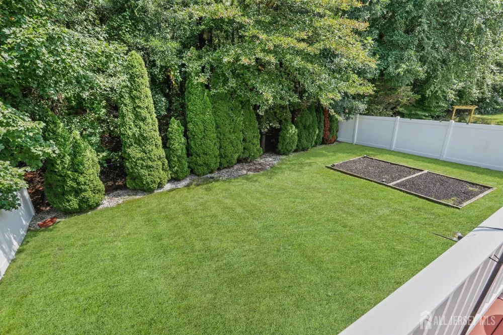 32 walden Court Old Bridge, NJ 08857