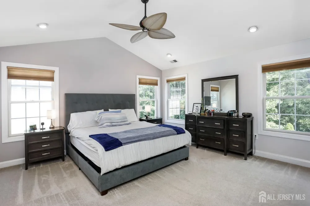 32 walden Court Old Bridge, NJ 08857
