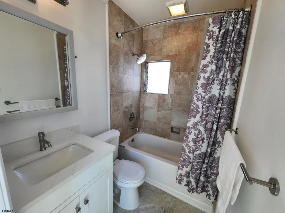943 Asbury Ave Ocean City, NJ 08226