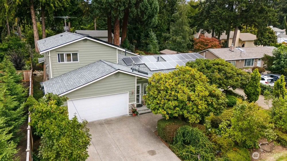 19810 NE 98th Avenue Bothell, WA 98011