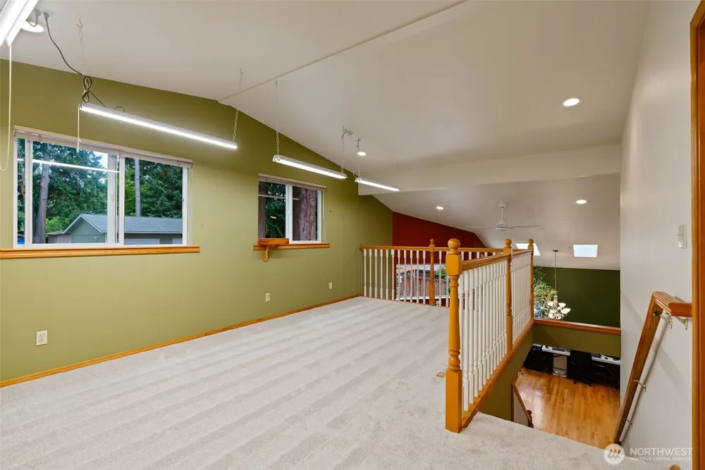 19810 NE 98th Avenue Bothell, WA 98011