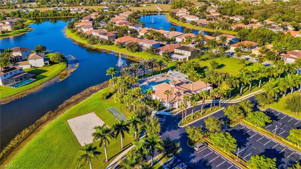 1338 Weeping Willow Court Cape Coral, FL 33909