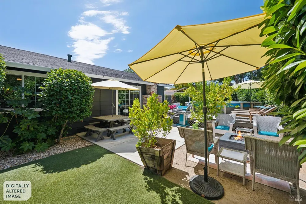 18344 Happy Lane Sonoma, CA 95476