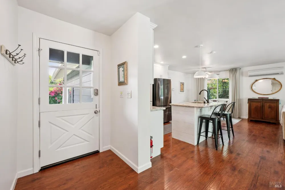 18344 Happy Lane Sonoma, CA 95476