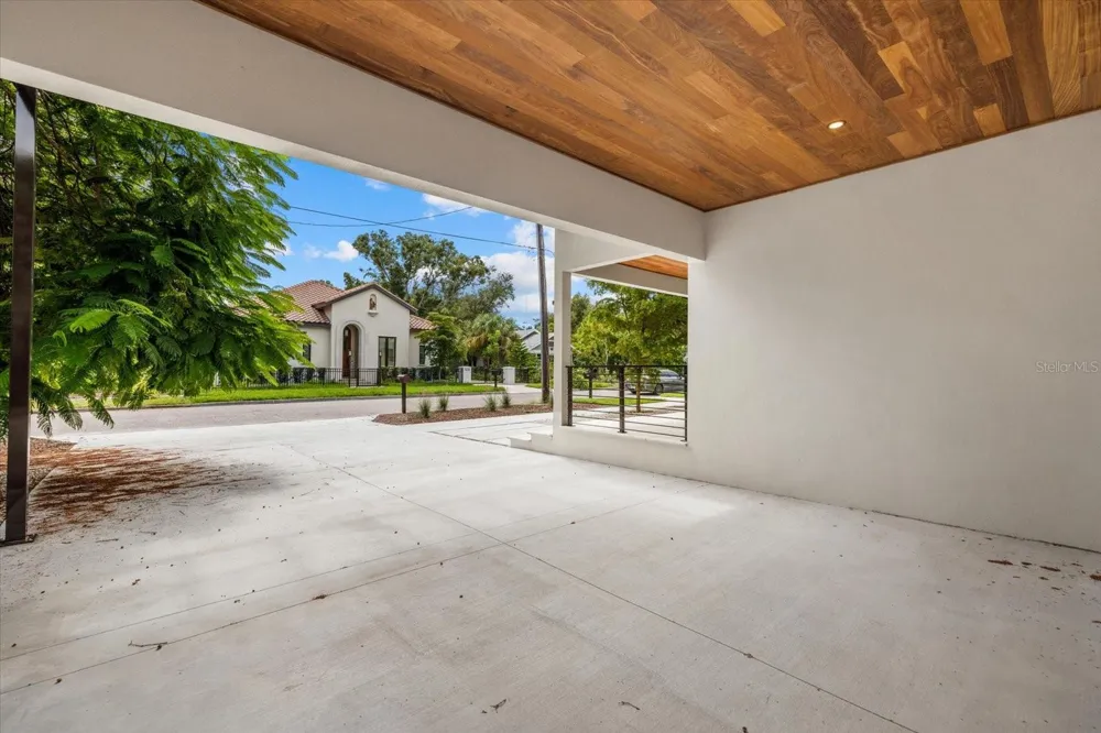 1675 5TH STREET Sarasota, FL 34236
