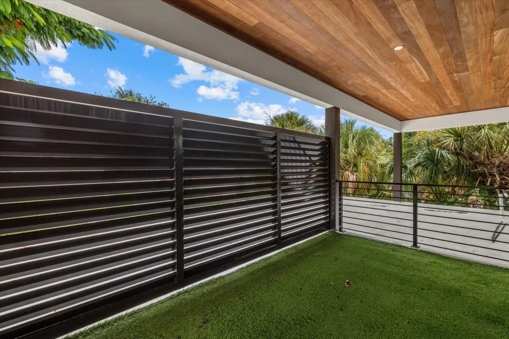 1675 5TH STREET Sarasota, FL 34236