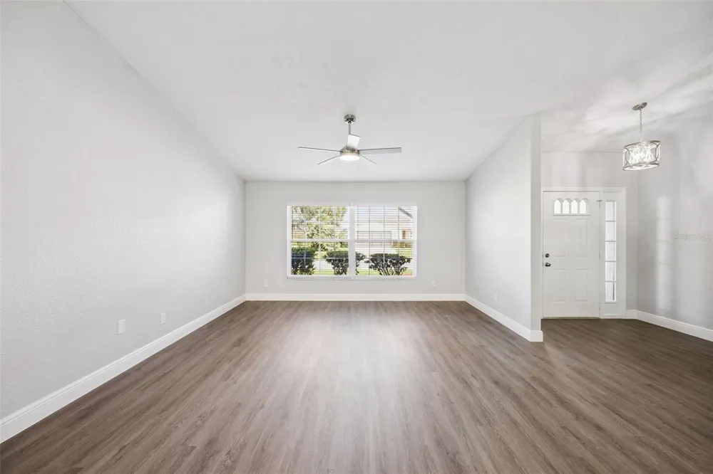 5606 LAVER STREET Leesburg, FL 34748