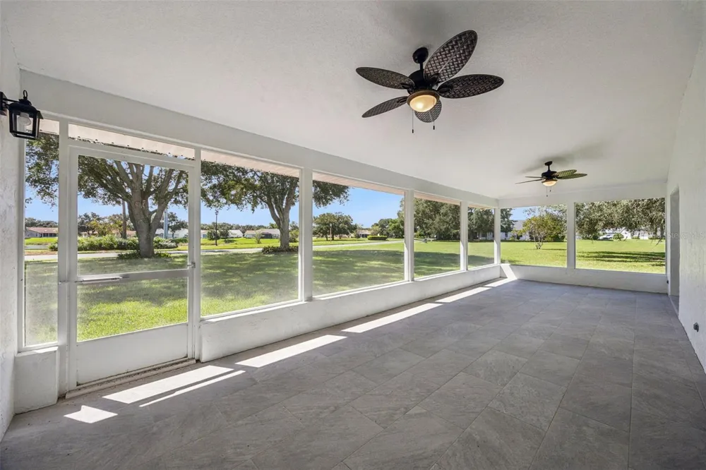 5606 LAVER STREET Leesburg, FL 34748