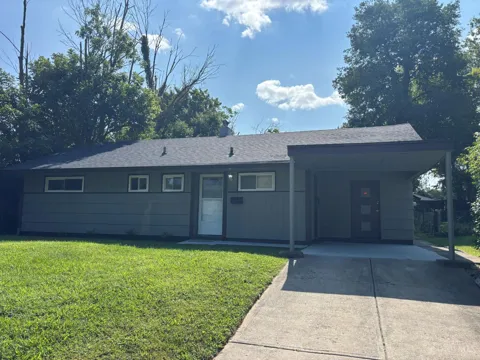 8636 Bobolink Drive